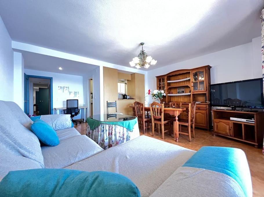 Pushe Playa Velilla Beach & Tradition 3 Альмуньекар Экстерьер фото