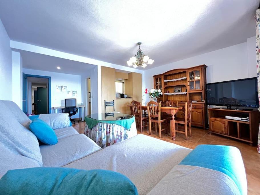 Pushe Playa Velilla Beach & Tradition 3 Альмуньекар Экстерьер фото