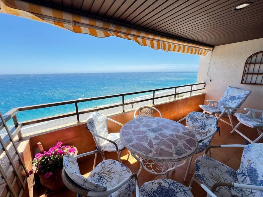 Pushe Playa Velilla Beach & Tradition 3 Альмуньекар Экстерьер фото